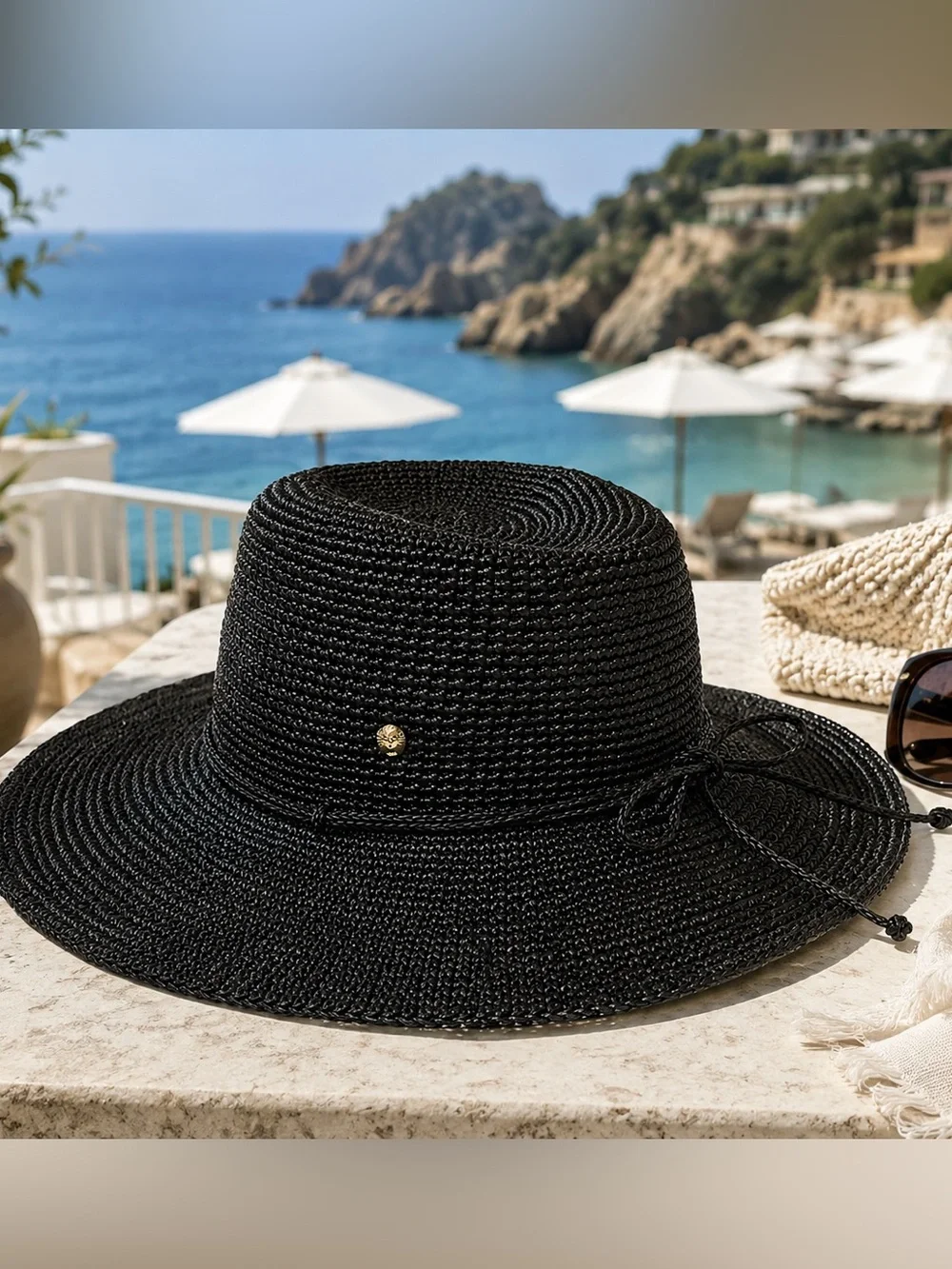 Helen Kaminski Black Raffia Wide Brim Sun Hat Made in Sri Lanka